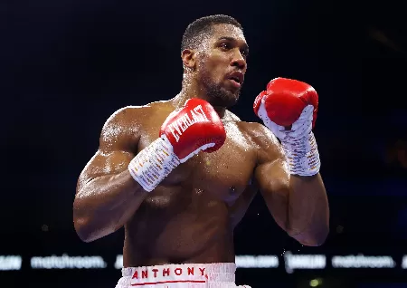 Anthony Joshua will face Jennifer Franklin, In April