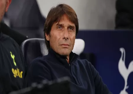 Antonio Conte, Tottenhams head coach, leaves the club amicably