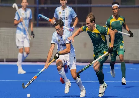 Argentina toil to beat South Africa 1-0 in FIH men  World Cup opener