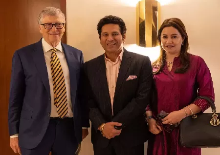 Bill Gates meets Sachin Tendulkar in Mumbai, gushes about 'wonderful learning opportunity'