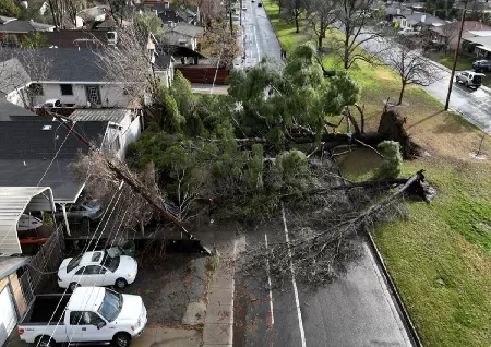 California braces for more storms as thousands are still without power