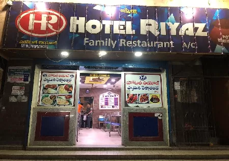 Hotel Riyaz Pot Biryani