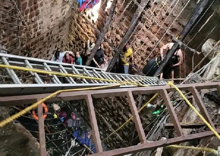 in Indore temple, 12 people killed when the well's roof fell