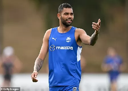 Roos Tarryn Thomas to undergo behaviour training