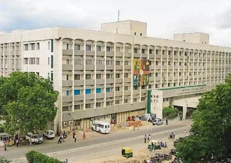 Cghs Wing Of Safdarjung Hospital In Safdarjung Enclave, Delhi