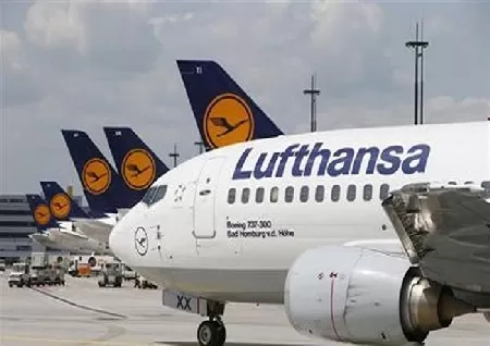 Images of Lufthansa Flights