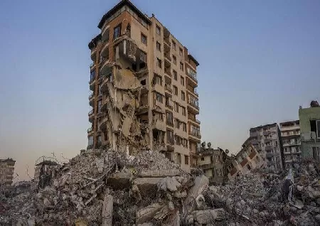 Image of Magnitude Earthquake 5.6 Hits Turkey,  More Buildings Collapse