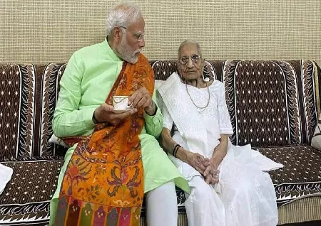 Image of PM Modi Visits Mother In Ahmedabad Hospital