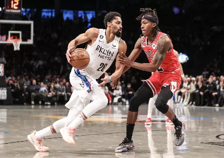 Image of Spencer Dinwiddie Leads Nets To Win Over Bulls In First Game Back With Team