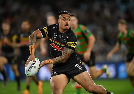 Image of Spencer Leniu Informs Penrith He Will Leave Club, Roosters Set To Swoop