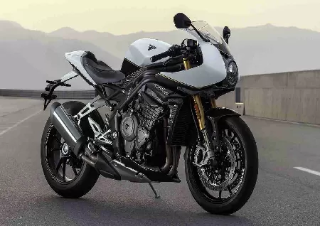 Triumph Speed Triple 1200 RR Price, Specifications and Features