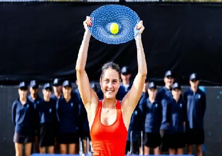 Image of Ukrainian Star Marta Kostyuk  Win WTA Title